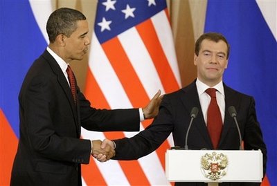 [Image: Obama%20Medvedev.jpg]